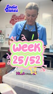 Thinking tips, advice, experience of over 25 years…. Let me know below 👇 🩷😘🧁
✨ Serving looks, layers & luxury.
Your Pinterest board wishes it ordered from us.
🌐 jodiebakes.co.uk
📧 hello@jodiebakes.co.uk
#BespokeCakes #CustomCakes #CakeLeeds #WholesaleBakery #LeedsBakery