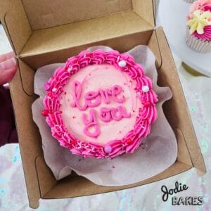 valentines cake bespoke cake leeds